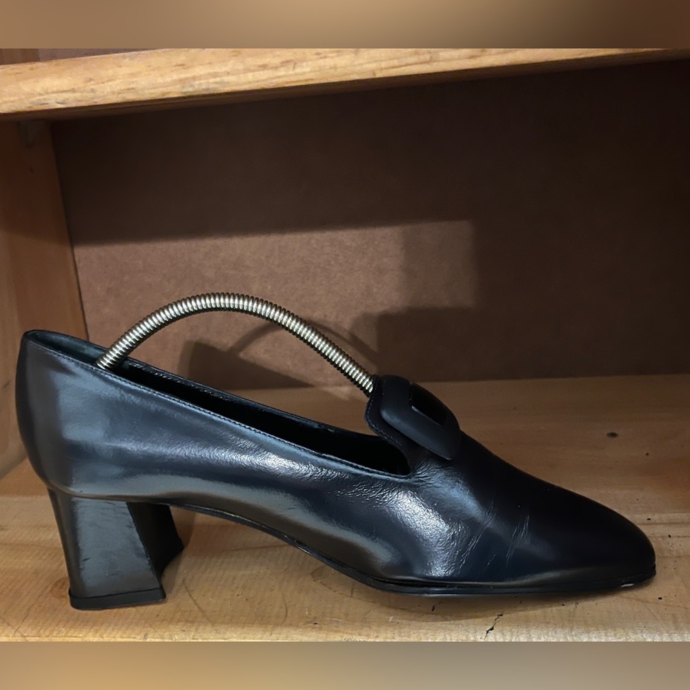 Vintage Italian Gabriella Santini Navy Leather Heels